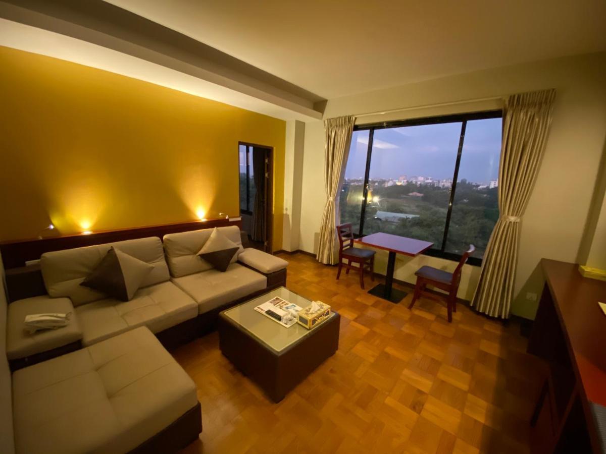 يانغون My Dream Hotel المظهر الخارجي الصورة